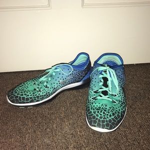 Nike free 5.0 tennis shoes